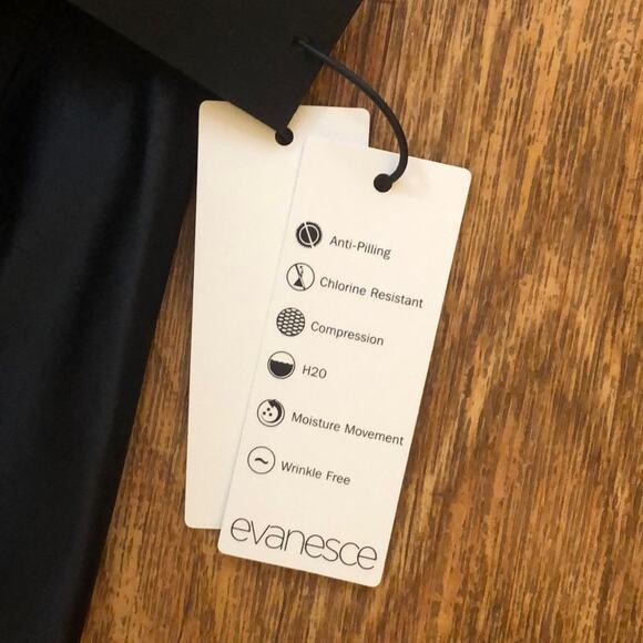 Koral Lustrous Infinity Maternity Legging in Black Size XS - Picture 13 of 14